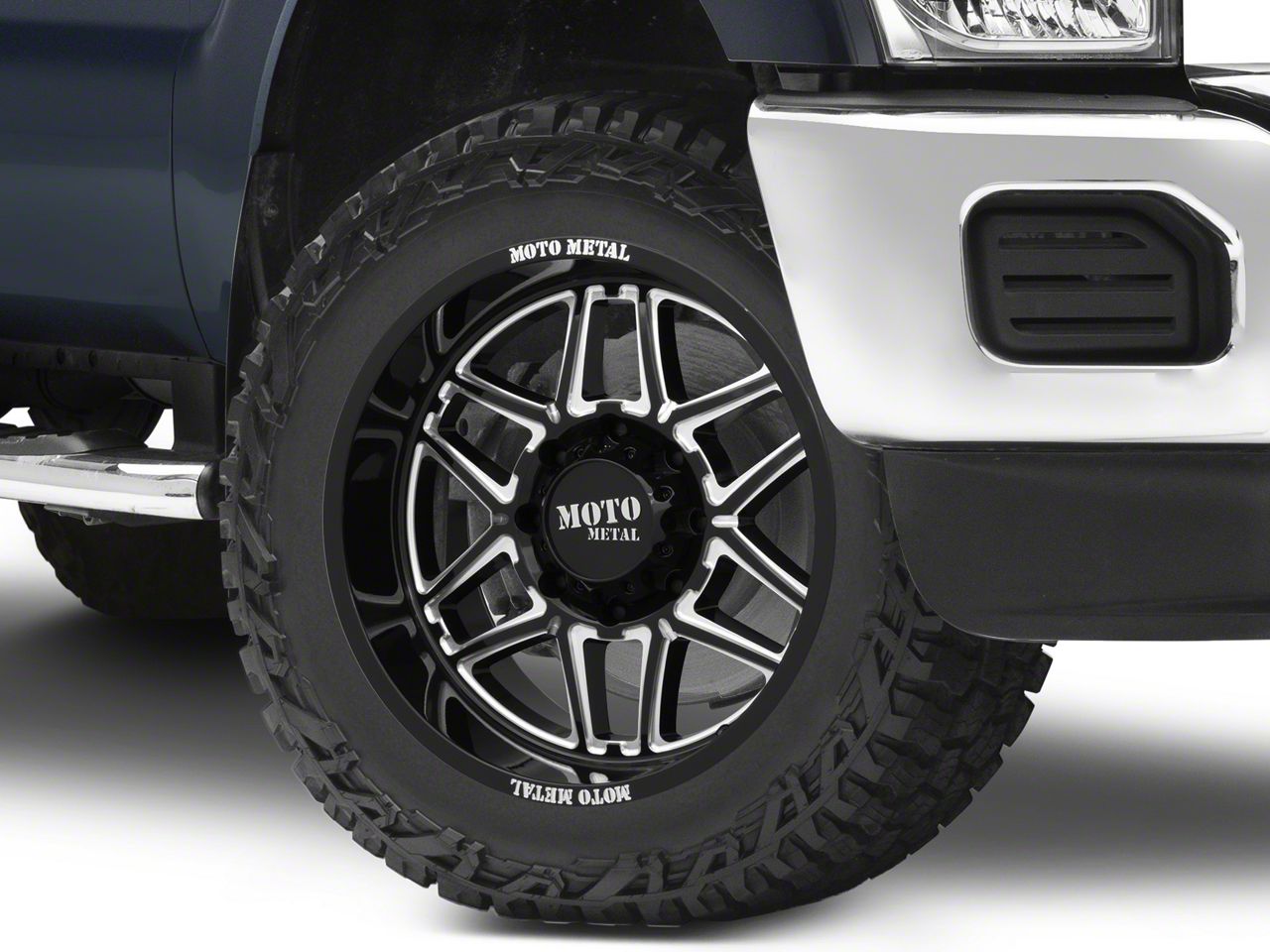 Moto Metal F Super Duty Folsom Gloss Black Milled Lug Wheel