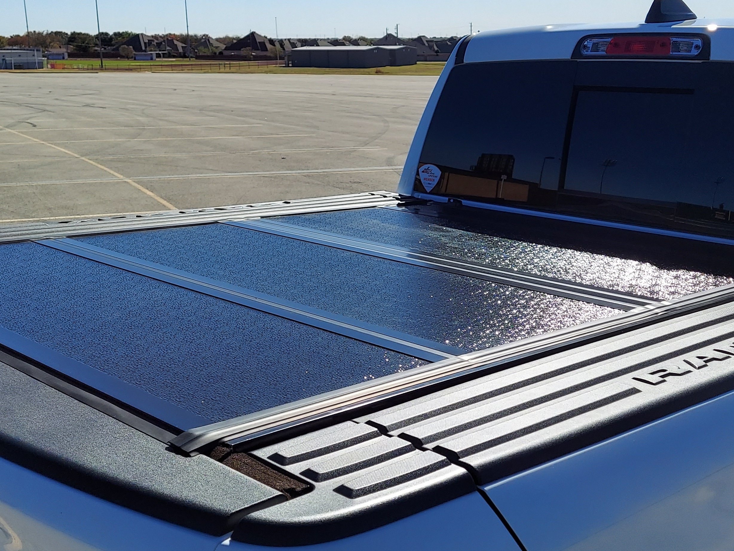 BAK Industries BAKFlip FiberMax Tri-Fold Tonneau Cover 19-24 RAM 1500