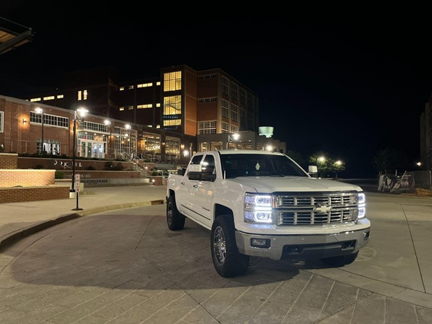 Amber vs. Clear Lights: Which Color is Best for Off-Roading?