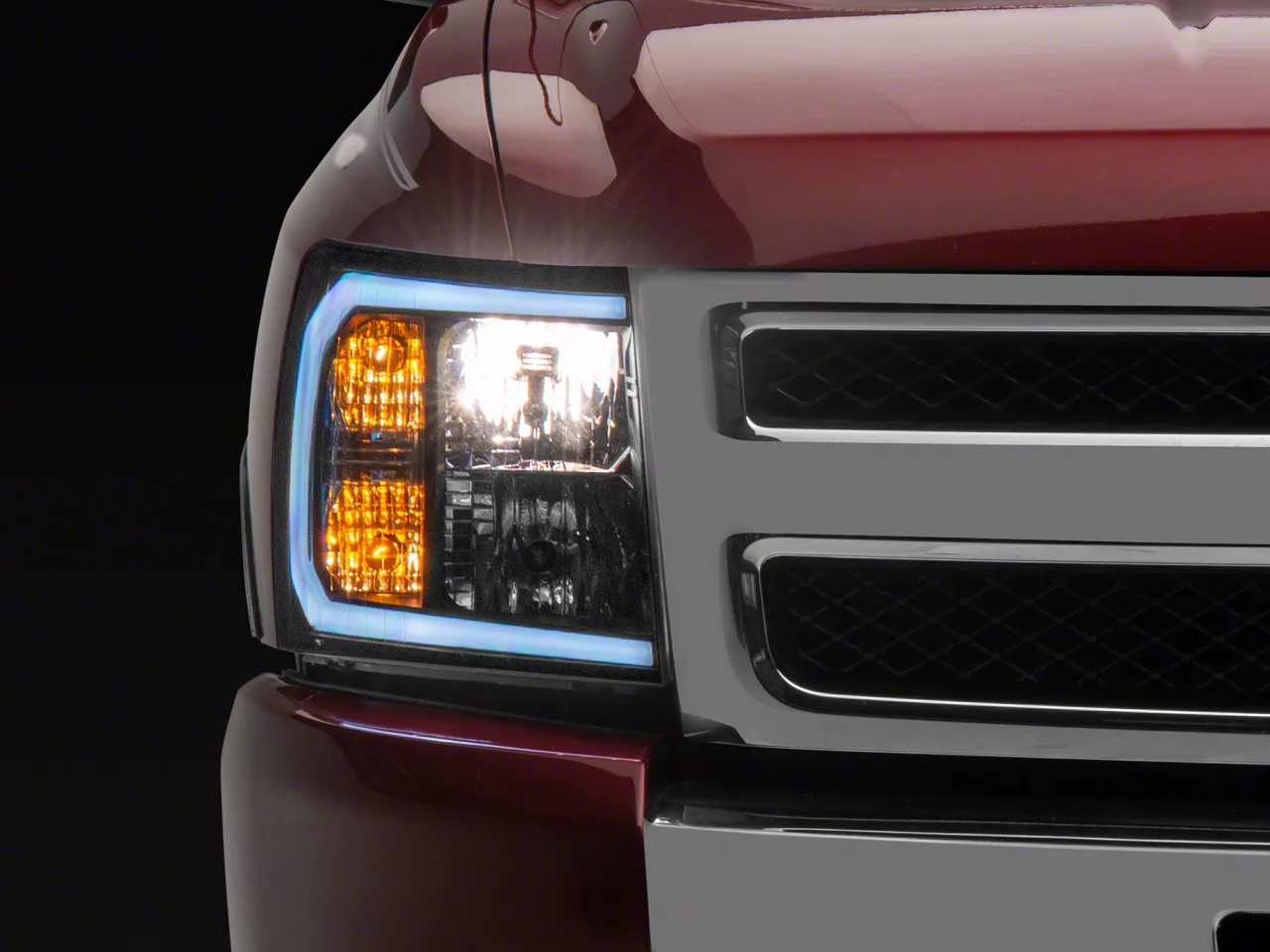 Raxiom Silverado Axial Series Headlights With Led Bar Black