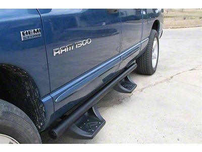 Fab Fours Side Step Bars; Black (10-18 RAM 3500 Crew Cab)