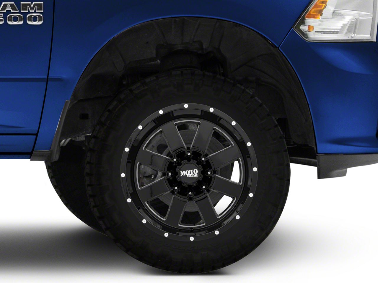 RAM 1500 20x12 Moto Metal MO962 Wheel & 33in Atturo All-Terrain Trail ...