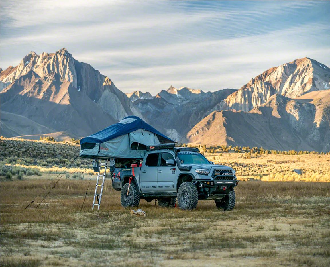 Roam Adventure Co F-250 Super Duty The Vagabond Lite Rooftop Tent ...