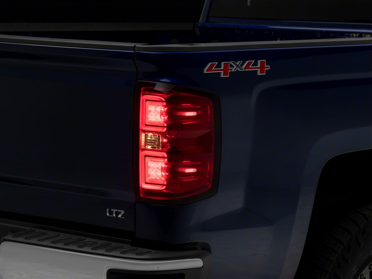 Silverado 1500 Led Tail Lights Chrome Housing Red Clear Lens 14 18 Silverado 1500 W Factory